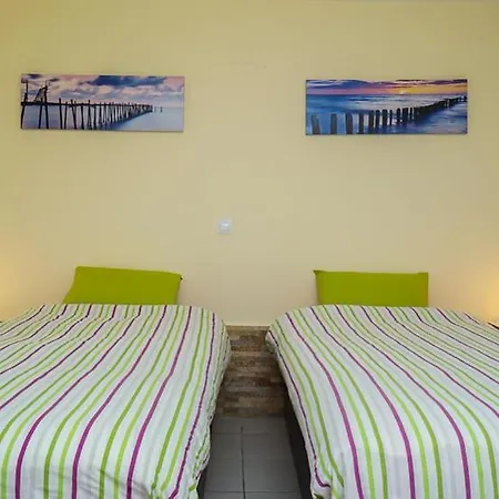 Holiday home Roan De Amberes